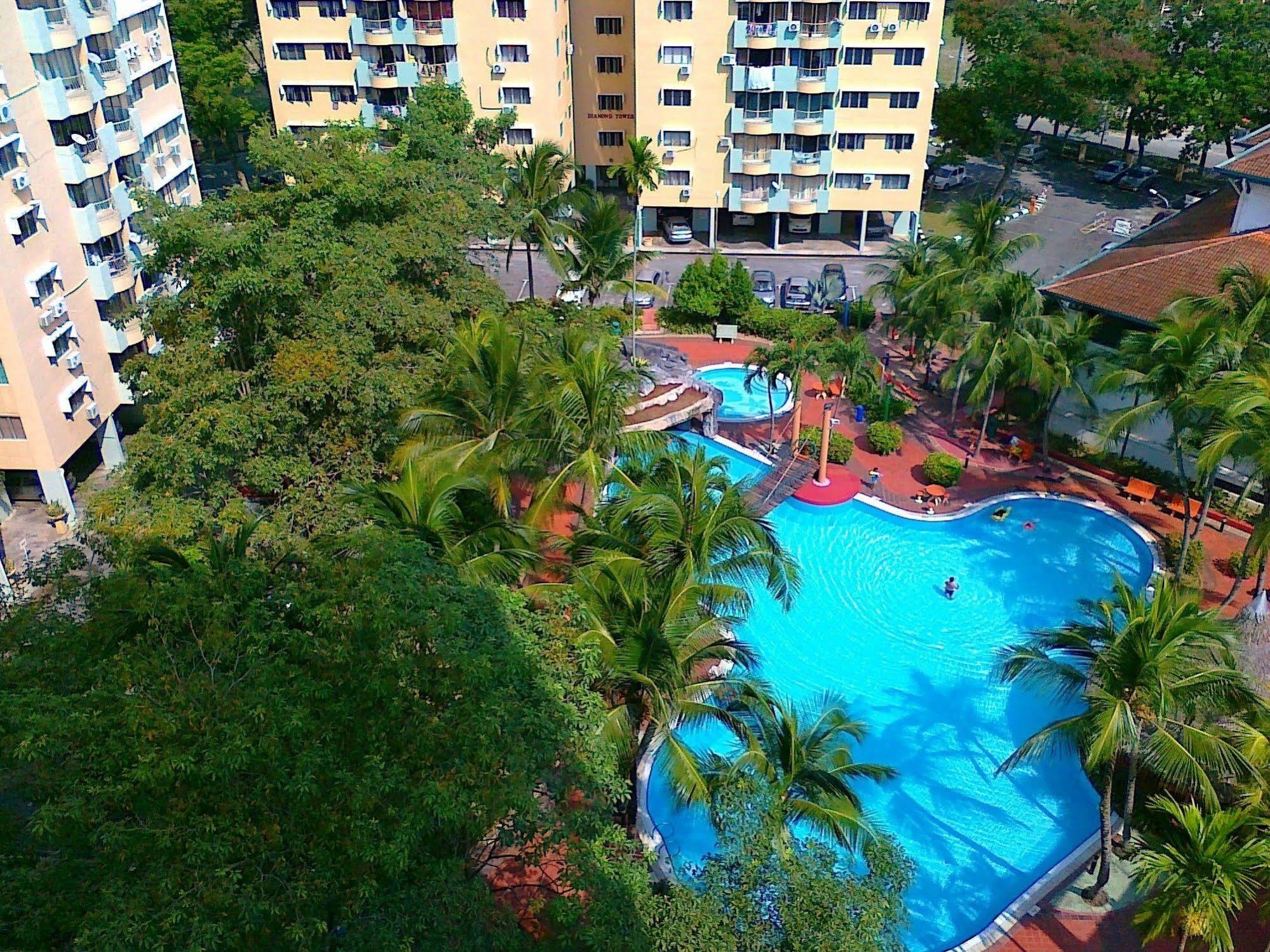 Malacca Hotel Apartment Экстерьер фото